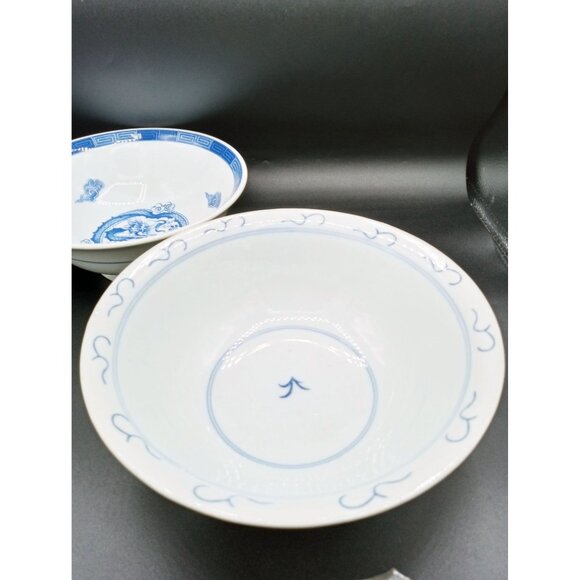 Set of 2 Blue White Porcelain Bowls Dragon and Landscape Design For Ramen 1 Mark - Picture 10 of 16